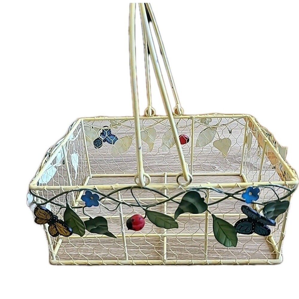 Vintage Metal Chicken Wire Basket Butterflies Lady Bugs Leaves Handles 10x7x4